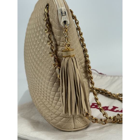 VTG Bally Leather Shoulder Bag Quilted Soft Beige Chain Strap Handbag Purse ECU - Picture 3 of 14